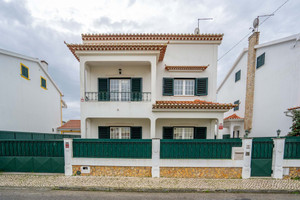 Dom na sprzedaż 230m2 Dystrykt Lizboński Alenquer - zdjęcie 1