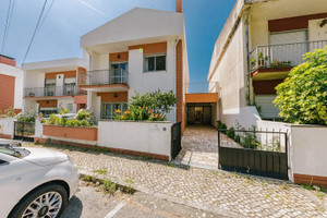 Dom na sprzedaż 170m2 Dystrykt Lizboński Sintra - zdjęcie 1