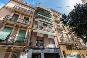 Mieszkanie na sprzedaż 56m2 Katalonia Barcelona - zdjęcie 1