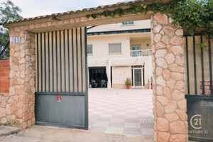 Dom na sprzedaż 325m2 Katalonia Tarragona - zdjęcie 2