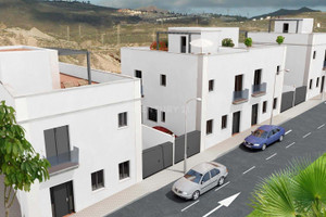 Dom na sprzedaż 132m2 Wyspy Kanaryjskie Santa Cruz de Tenerife - zdjęcie 1
