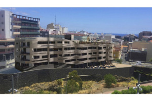 Mieszkanie na sprzedaż 95m2 Wyspy Kanaryjskie Santa Cruz de Tenerife - zdjęcie 1