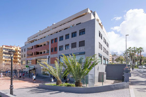 Mieszkanie na sprzedaż 80m2 Wyspy Kanaryjskie Santa Cruz de Tenerife - zdjęcie 1