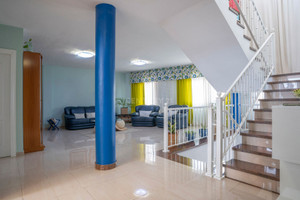 Dom na sprzedaż 550m2 Wyspy Kanaryjskie Santa Cruz de Tenerife - zdjęcie 3