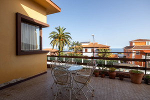Dom na sprzedaż 447m2 Wyspy Kanaryjskie Santa Cruz de Tenerife - zdjęcie 1