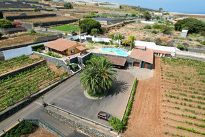 Dom na sprzedaż 250m2 Wyspy Kanaryjskie Santa Cruz de Tenerife - zdjęcie 1