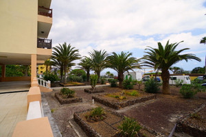 Mieszkanie na sprzedaż 105m2 Wyspy Kanaryjskie Santa Cruz de Tenerife - zdjęcie 2