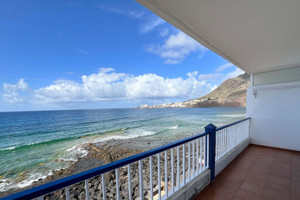 Mieszkanie na sprzedaż 70m2 Wyspy Kanaryjskie Santa Cruz de Tenerife - zdjęcie 2