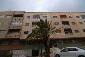Mieszkanie na sprzedaż 77m2 Wyspy Kanaryjskie Santa Cruz de Tenerife - zdjęcie 3
