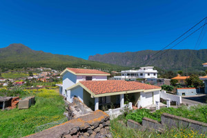 Dom na sprzedaż 230m2 Wyspy Kanaryjskie Santa Cruz de Tenerife - zdjęcie 1