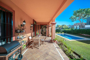 Dom na sprzedaż 243m2 Andaluzja Malaga - zdjęcie 1