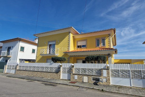 Dom na sprzedaż 217m2 Aveiro Oliveira do Bairro - zdjęcie 1