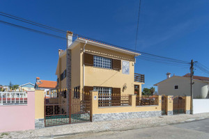 Dom na sprzedaż 225m2 Setbal Almada - zdjęcie 1