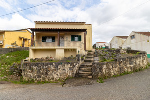 Dom na sprzedaż 77m2 Santarm Alcanena - zdjęcie 1