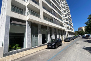 Komercyjne na sprzedaż 151m2 Dystrykt Lizboński Loures - zdjęcie 1