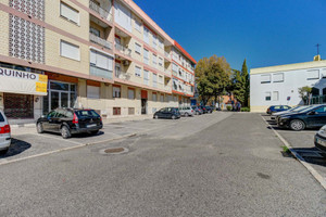 Mieszkanie na sprzedaż 65m2 Dystrykt Lizboński Amadora - zdjęcie 3