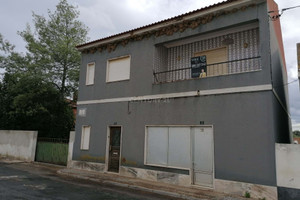 Dom na sprzedaż 206m2 Evora Montemor-o-Novo - zdjęcie 1