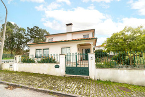 Dom na sprzedaż 455m2 Leiria Leiria - zdjęcie 1