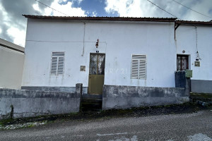 Dom na sprzedaż 60m2 Leiria Porto de Ms - zdjęcie 1