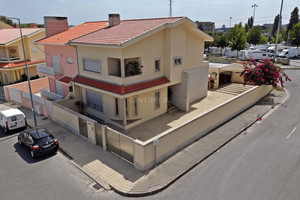 Dom na sprzedaż 167m2 Porto Gondomar - zdjęcie 1