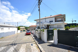Mieszkanie na sprzedaż 218m2 Porto Maia - zdjęcie 1