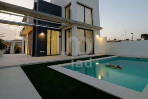 Dom na sprzedaż 147m2 Walencja Alicante Torrevieja - zdjęcie 1