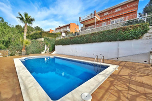 Dom na sprzedaż 283m2 Katalonia Tarragona - zdjęcie 2