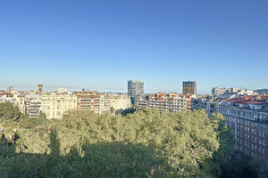 Mieszkanie na sprzedaż 274m2 Katalonia Barcelona - zdjęcie 1