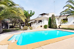 Dom na sprzedaż 262m2 Katalonia Tarragona - zdjęcie 1