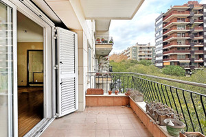 Mieszkanie na sprzedaż 154m2 Katalonia Barcelona - zdjęcie 1