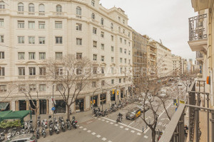 Mieszkanie na sprzedaż 214m2 Katalonia Barcelona - zdjęcie 2