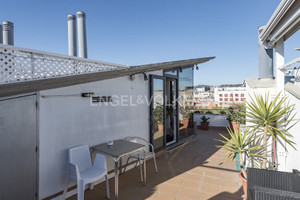 Mieszkanie na sprzedaż 143m2 Katalonia Barcelona - zdjęcie 3
