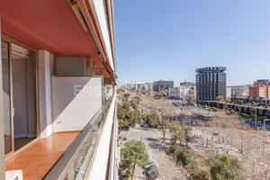 Mieszkanie na sprzedaż 175m2 Katalonia Barcelona - zdjęcie 2