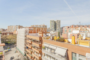 Mieszkanie na sprzedaż 82m2 Katalonia Barcelona - zdjęcie 3