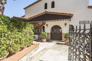 Dom na sprzedaż 337m2 Katalonia Tarragona - zdjęcie 1