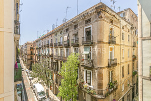 Mieszkanie na sprzedaż 67m2 Katalonia Barcelona - zdjęcie 1