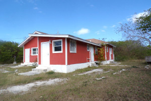 Dom na sprzedaż 145m2 JMRX+V2Q, Queens Highway, Glinton's Settlement, The Bahamas - zdjęcie 1