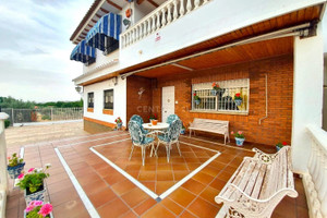 Dom na sprzedaż 250m2 Andaluzja Grenada - zdjęcie 2