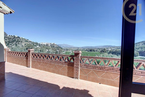 Dom na sprzedaż 310m2 Andaluzja Malaga - zdjęcie 2