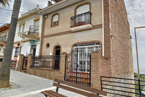 Dom na sprzedaż 560m2 Andaluzja Malaga - zdjęcie 2