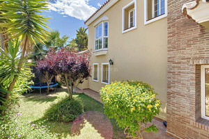 Dom na sprzedaż 585m2 Andaluzja Malaga - zdjęcie 3