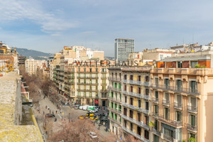 Mieszkanie na sprzedaż 61m2 Katalonia Barcelona - zdjęcie 1