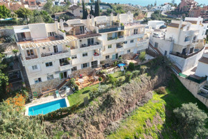 Dom na sprzedaż 240m2 Andaluzja Malaga - zdjęcie 1