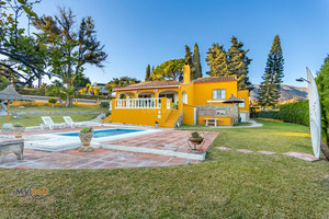Dom na sprzedaż 270m2 Andaluzja Malaga - zdjęcie 1
