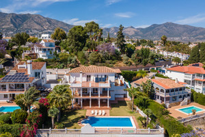 Dom na sprzedaż 588m2 Andaluzja Malaga - zdjęcie 1