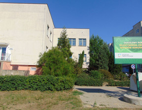 Biurowiec na sprzedaż, Karpie Akacjowa, 2122 m²