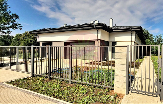 Morizon WP ogłoszenia | Dom na sprzedaż, Książenice, 276 m² | 4142